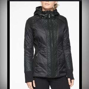 Athleta Rock Ridge Primaloft Jacket size S SMALL Black New